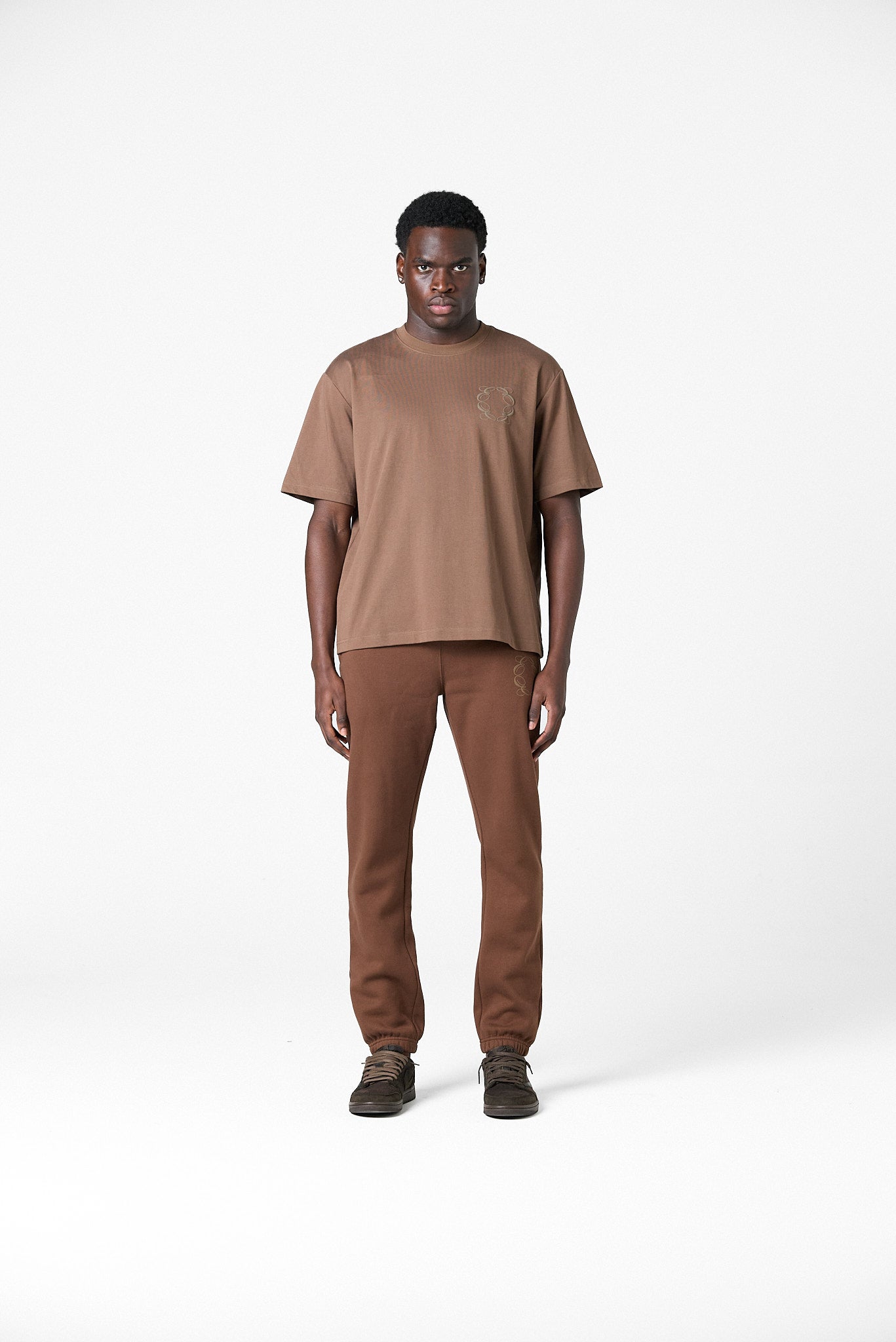 CLASSIC LOGO SHIRT - CHOCOLATE