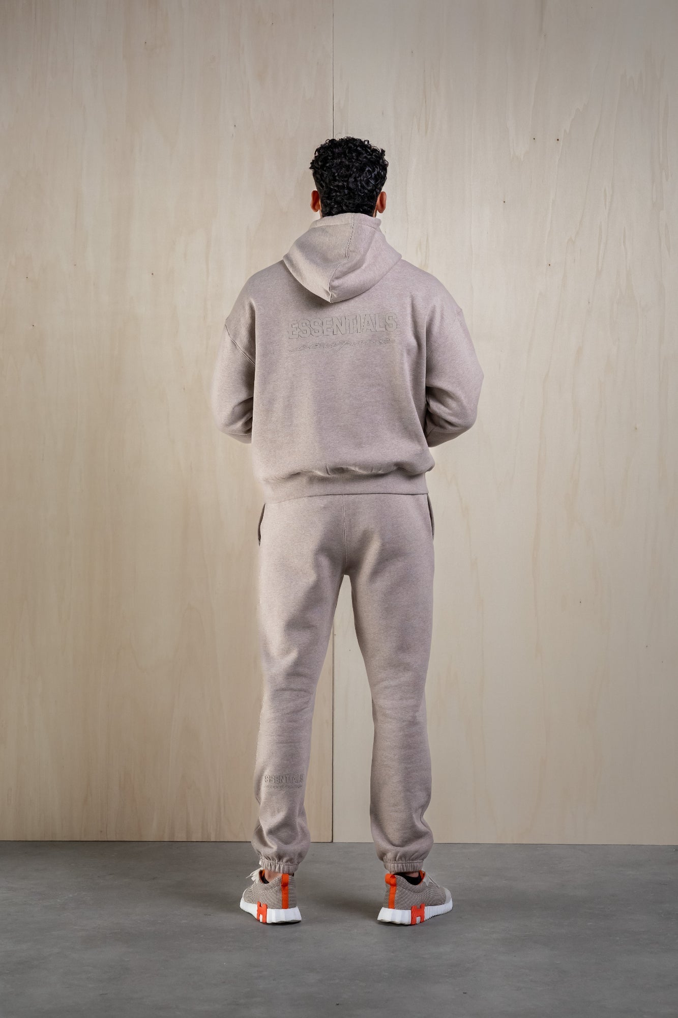 Essentials RUBBER TRACKSUIT - DARK BEIGE