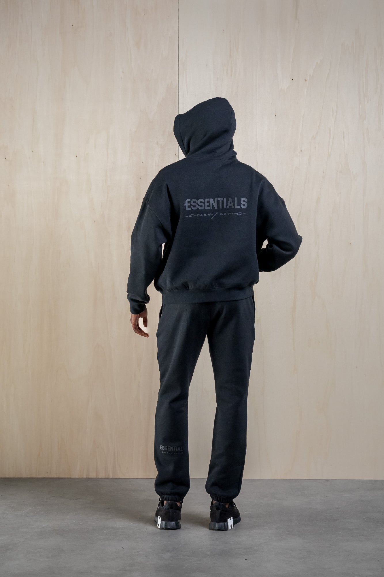 Essentials RUBBER TRACKSUIT – BLACK