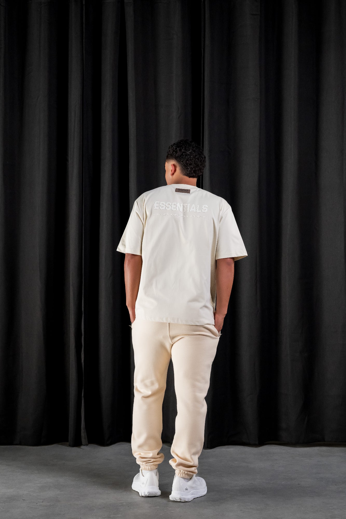 Essentials BASIC SHIRT – BEIGE