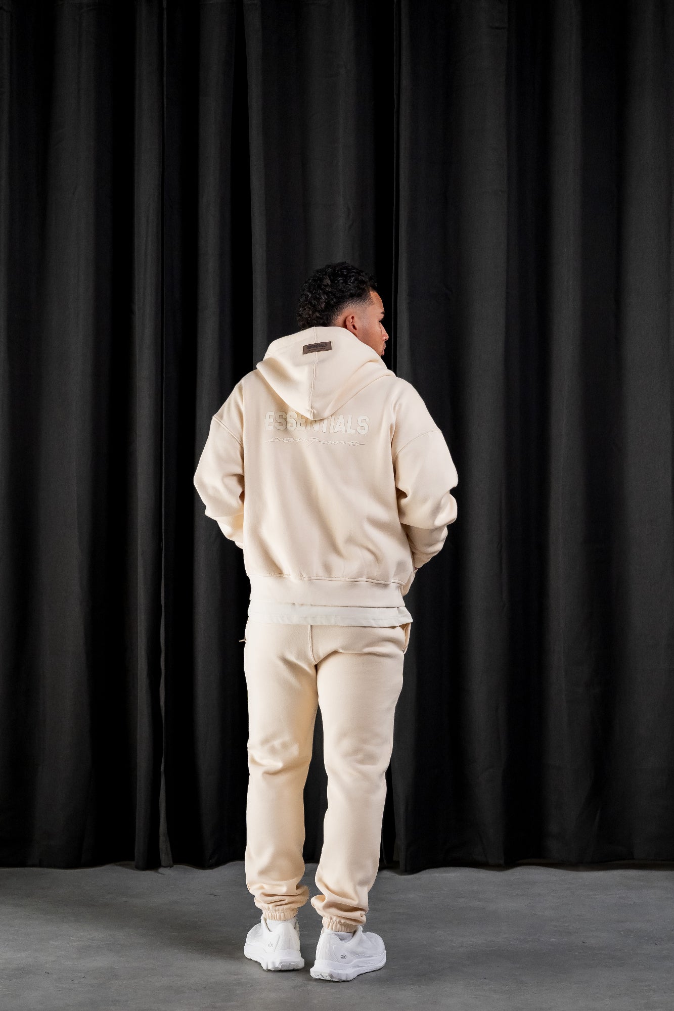 Essentials BASIC ZIPPER TRACKSUIT - BEIGE