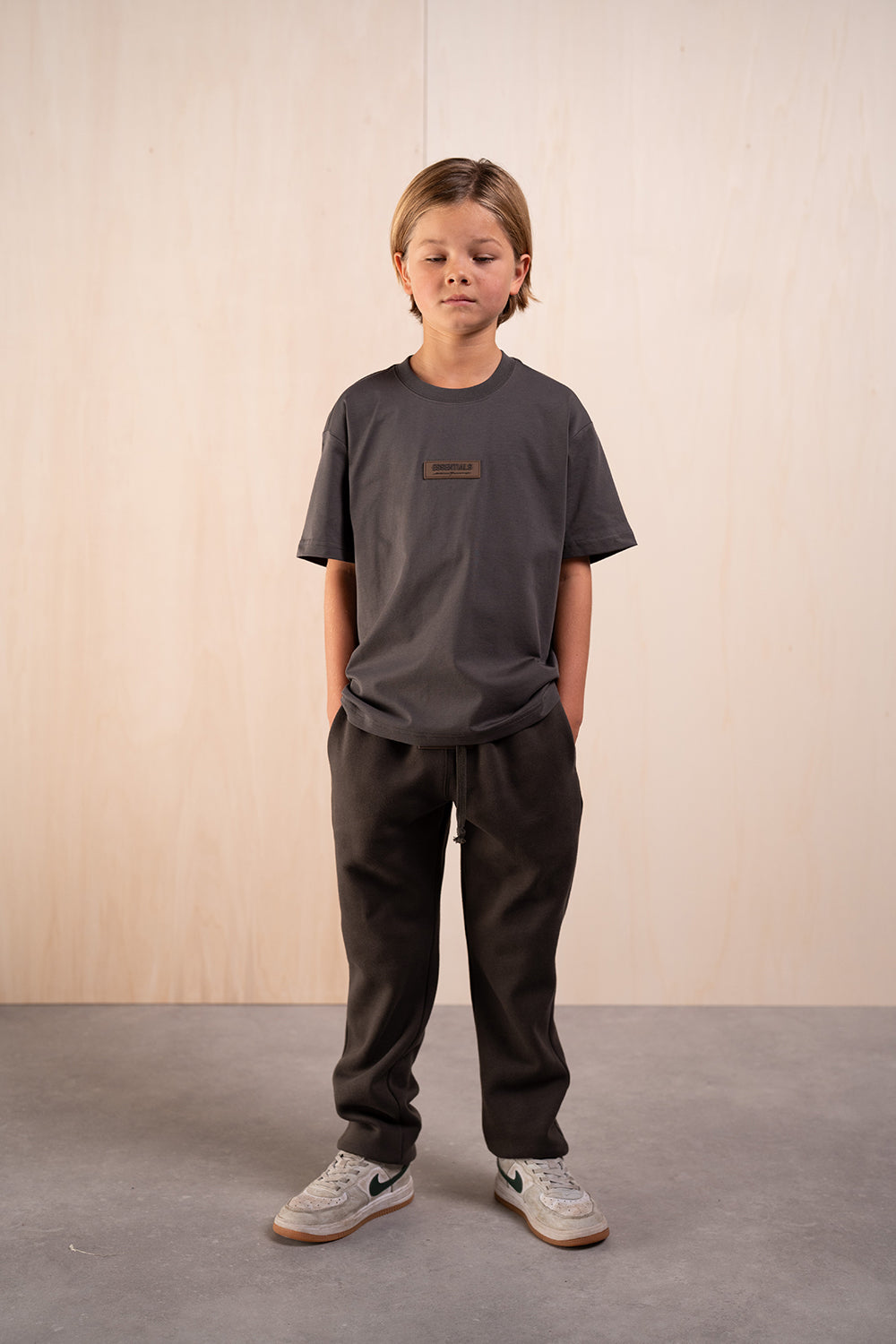 Essentials Kids Rubber Shirt – Dark Grey