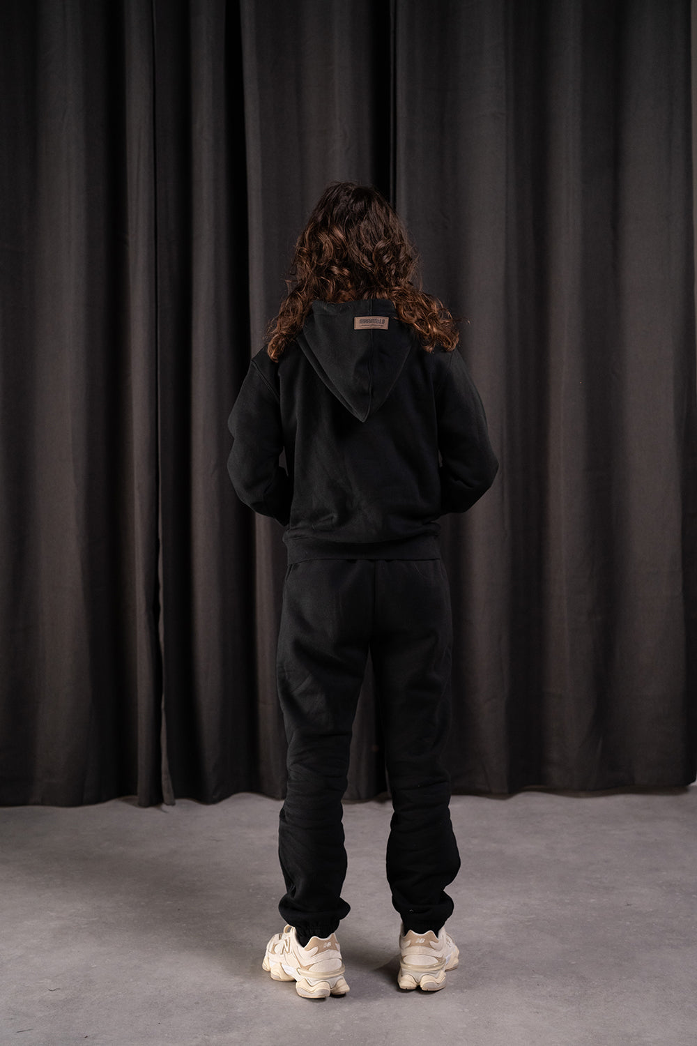 Kids Basic Tracksuit – Black