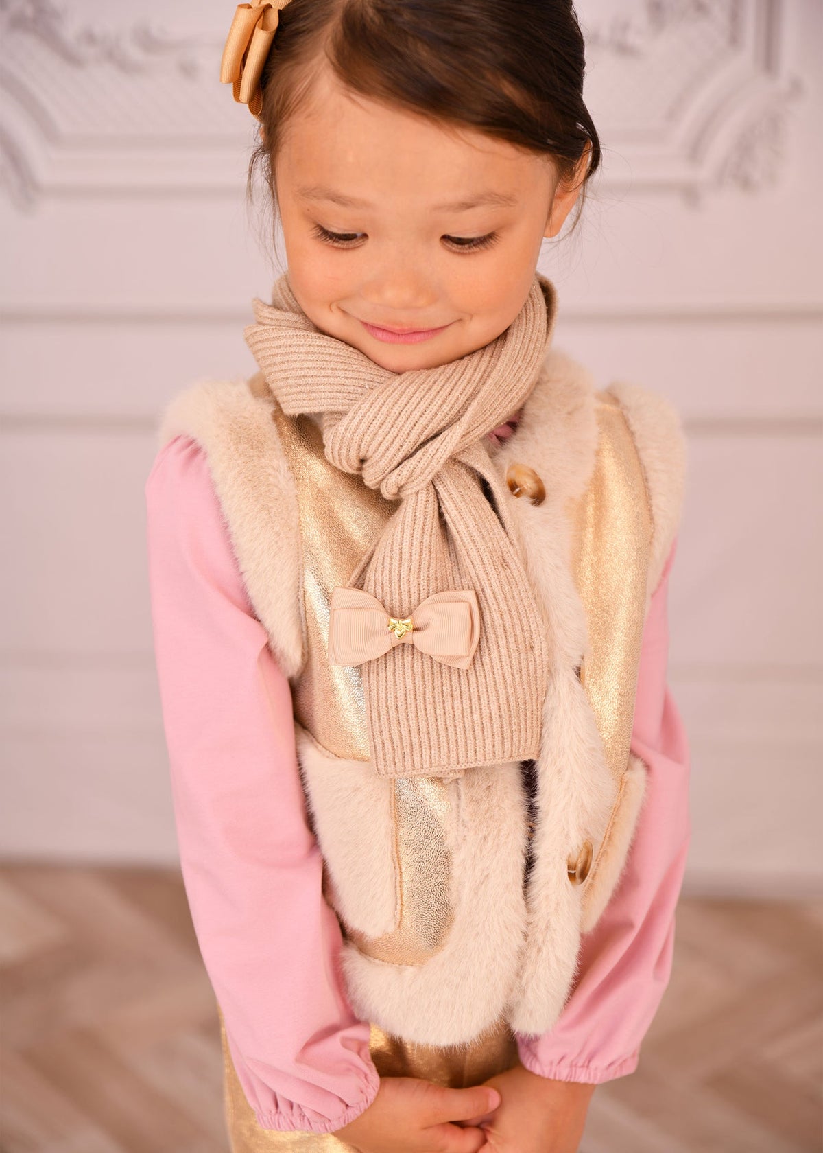 Angel's Face Bianca geribbelde sjaal zandbeige – designer kinderkleding | Niñoz Almere